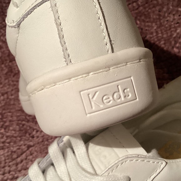 Keds Women’s Ace White Leather Sneakers Size 8 NIB - Picture 2 of 9